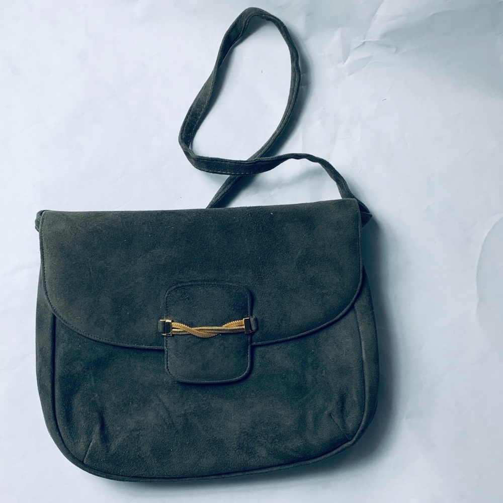 Vintage inspired saddle purse